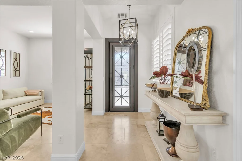 896 Las Palomas, Las Vegas, NV 89138