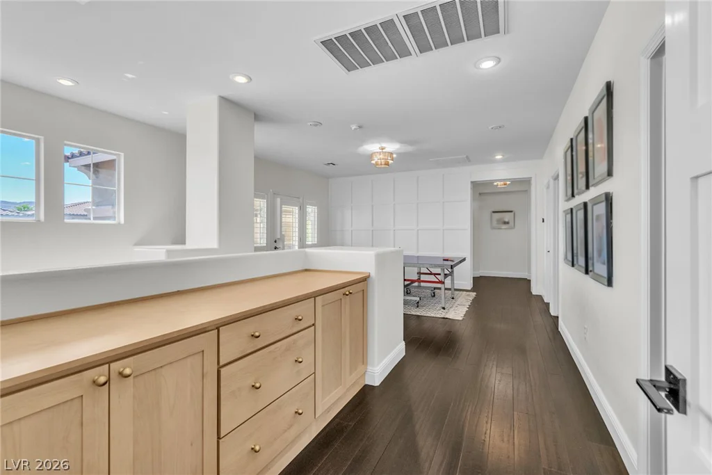 896 Las Palomas, Las Vegas, NV 89138