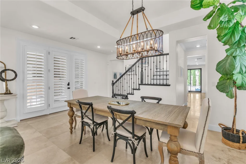 896 Las Palomas, Las Vegas, NV 89138