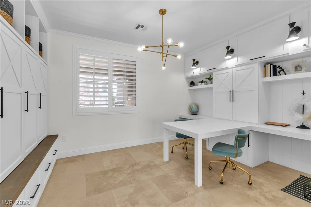 896 Las Palomas, Las Vegas, NV 89138