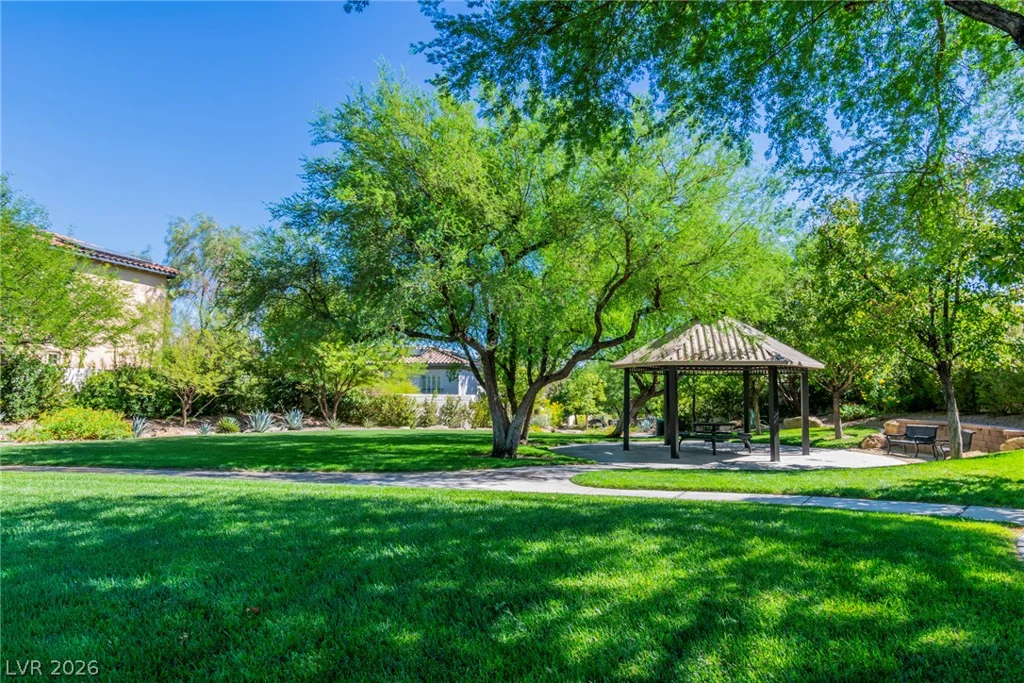 896 Las Palomas, Las Vegas, NV 89138