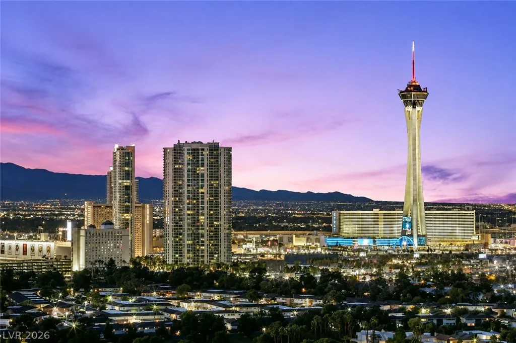 3111 Bel Air, Las Vegas, NV 89109