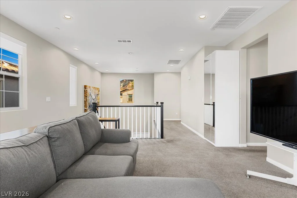 40 Flora Sagio, Henderson, NV 89011