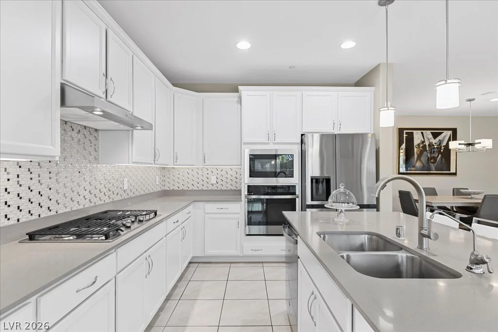 40 Flora Sagio, Henderson, NV 89011