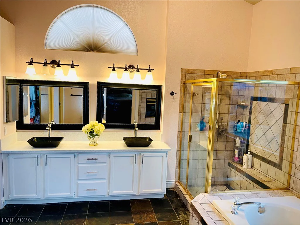 7629 Delaware Bay, Las Vegas, NV 89128