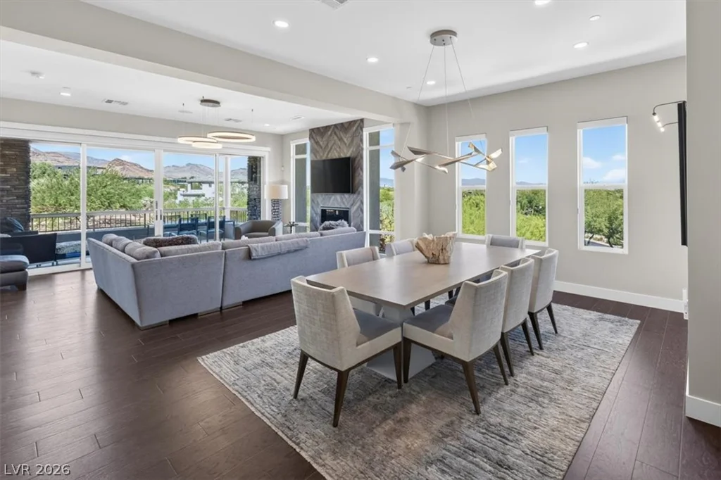 11280 Granite Ridge, Las Vegas, NV 89135