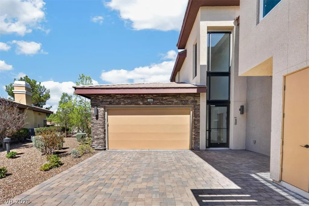 11280 Granite Ridge, Las Vegas, NV 89135