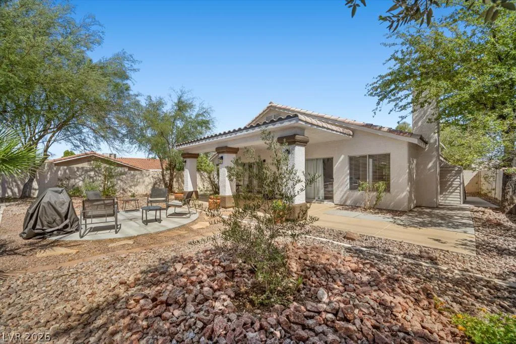 1601 Diamond Oaks, Las Vegas, NV 89117