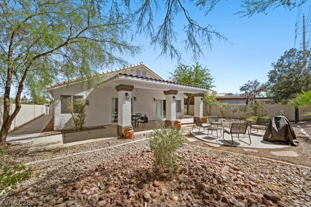 1601 Diamond Oaks, Las Vegas, NV 89117