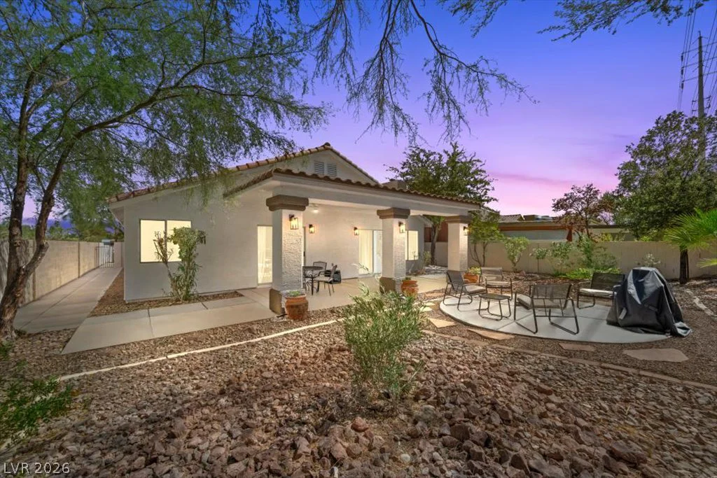 1601 Diamond Oaks, Las Vegas, NV 89117