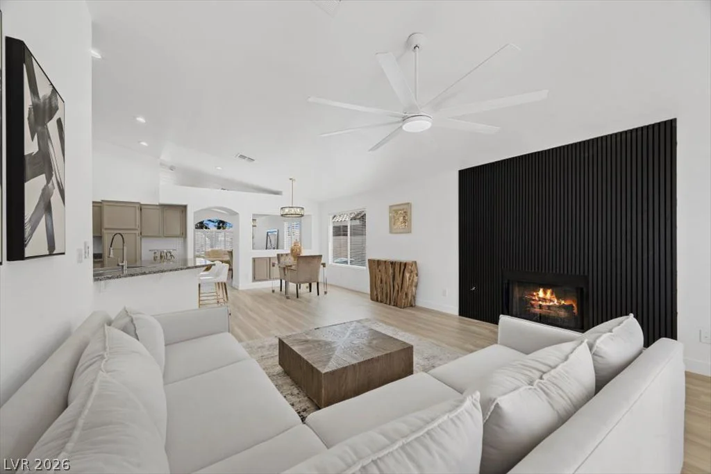 1601 Diamond Oaks, Las Vegas, NV 89117