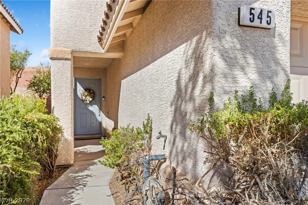545 Aspen Leaf, Las Vegas, NV 89144