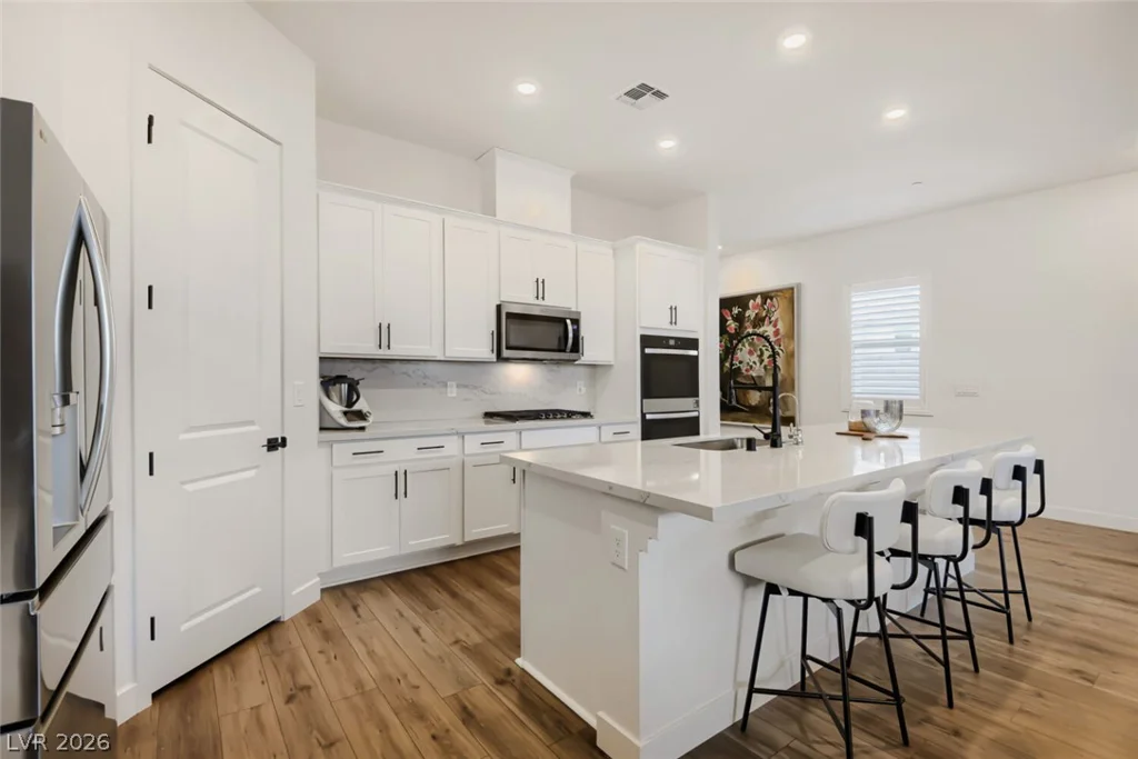 1618 Crested Eagle, Las Vegas, NV 89138