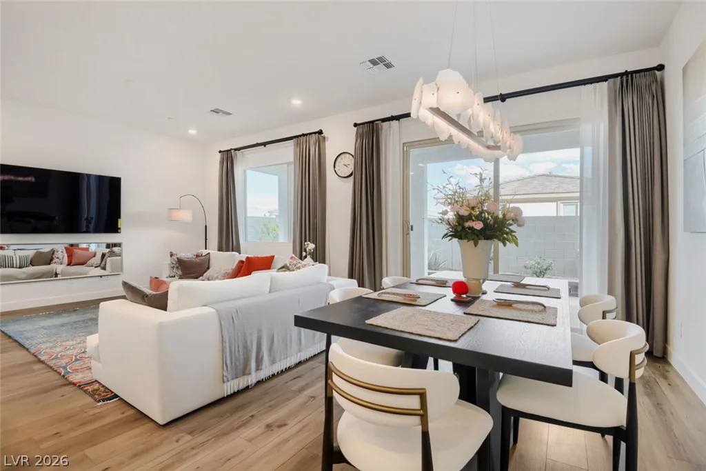 1618 Crested Eagle, Las Vegas, NV 89138