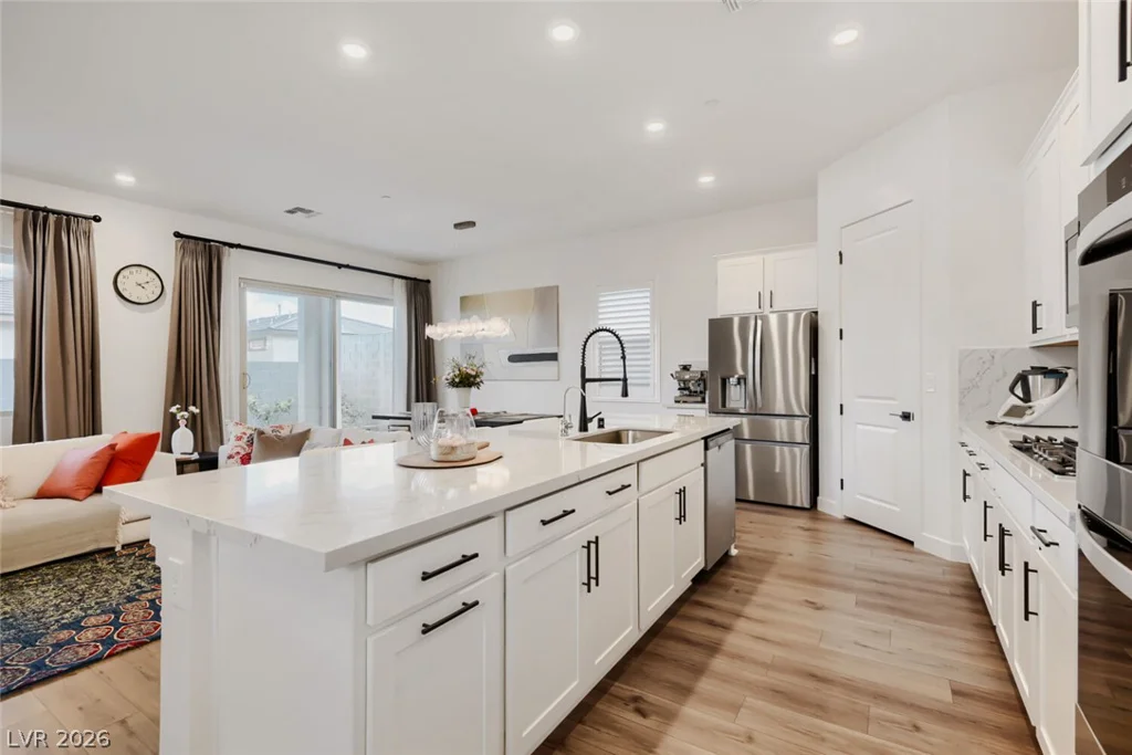 1618 Crested Eagle, Las Vegas, NV 89138