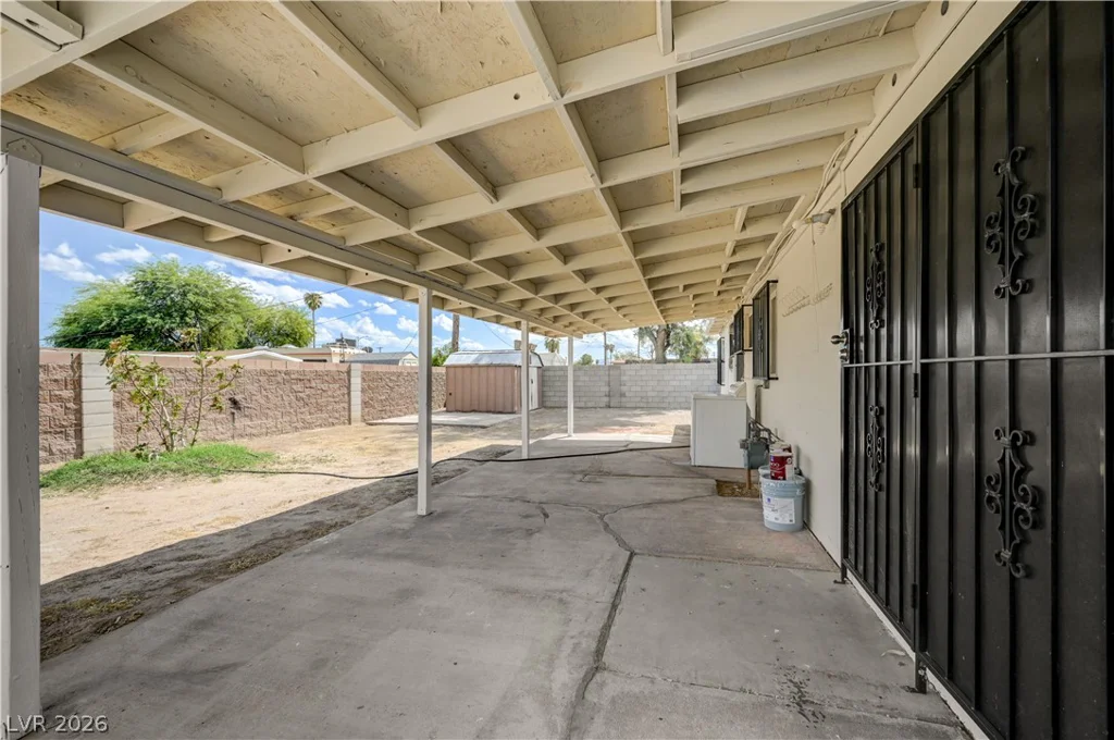 1716 Belmont, North Las Vegas, NV 89030