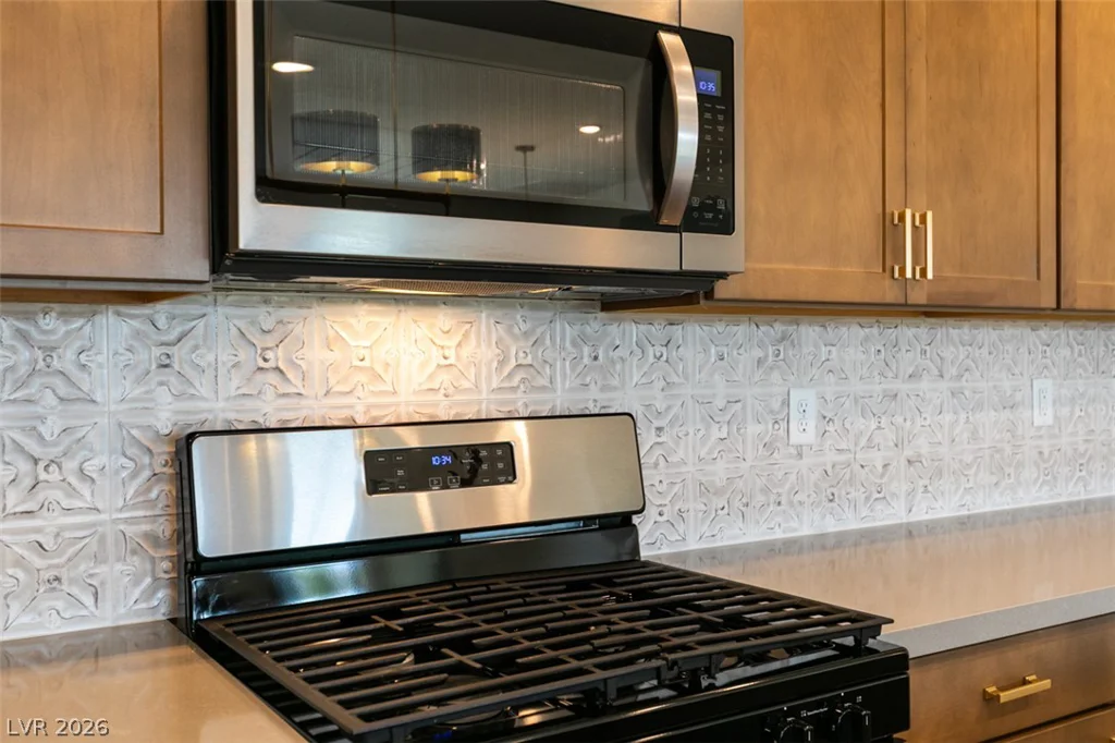 10184 Chrysolite, Las Vegas, NV 89143