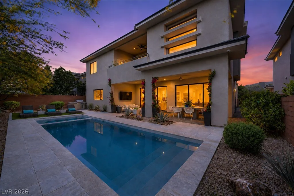 24 Garden Rain, Las Vegas, NV 89135