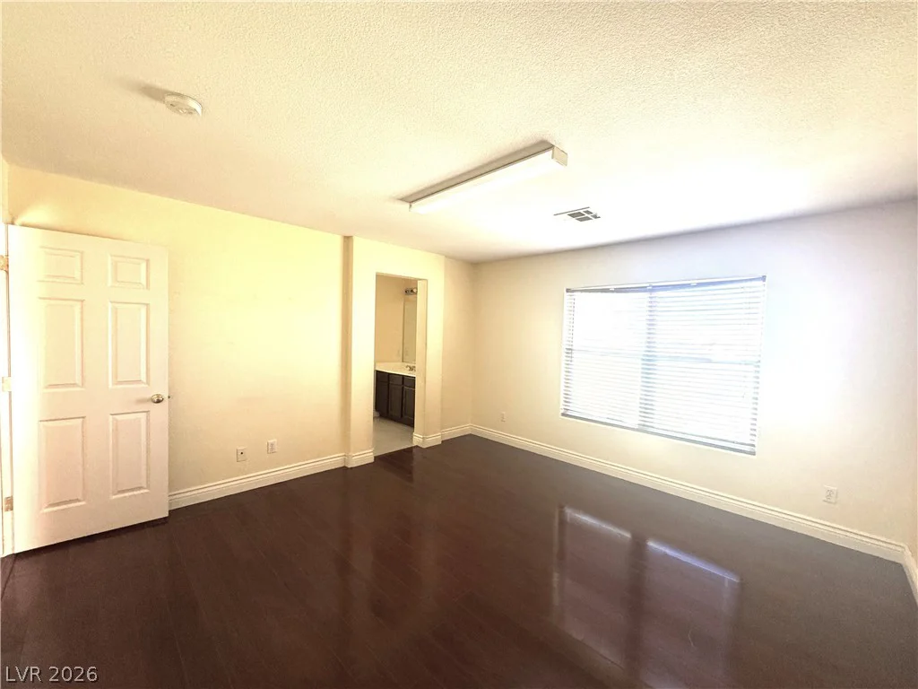 8986 Ellenbrook, Las Vegas, NV 89148