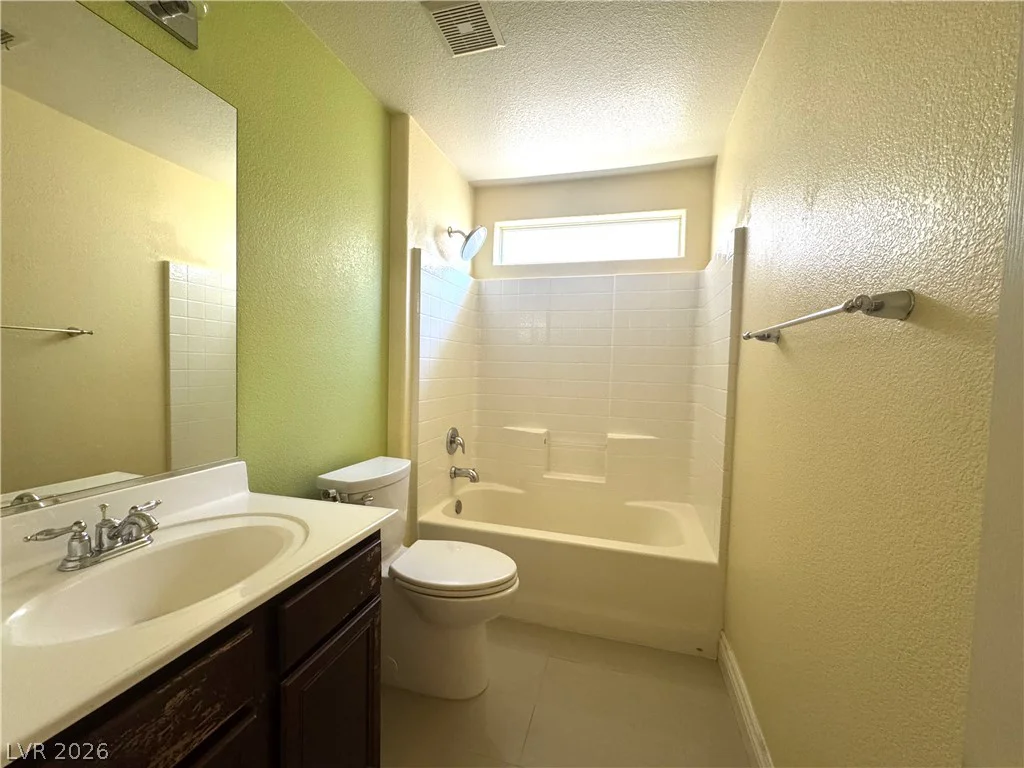 8986 Ellenbrook, Las Vegas, NV 89148