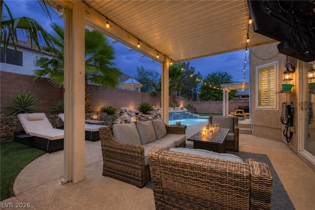 6707 Zephyr Wind, Las Vegas, NV 89139