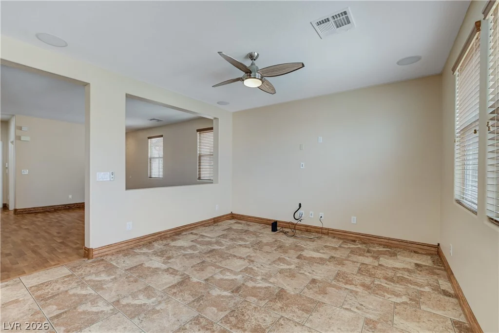 912 Purdy Lodge, Las Vegas, NV 89138