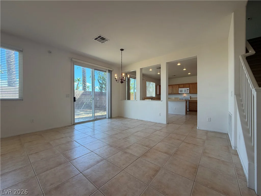 7956 Mohican Canyon, Las Vegas, NV 89113
