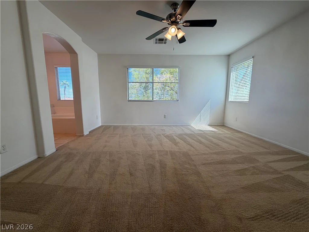 7956 Mohican Canyon, Las Vegas, NV 89113