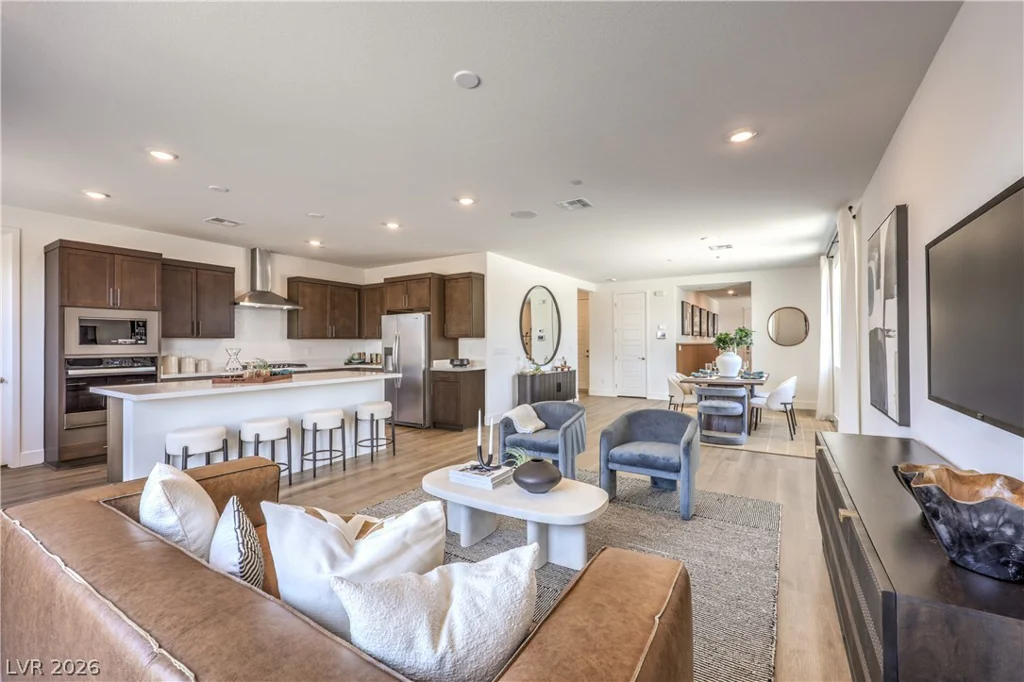 1821 Shondra, North Las Vegas, NV 89084
