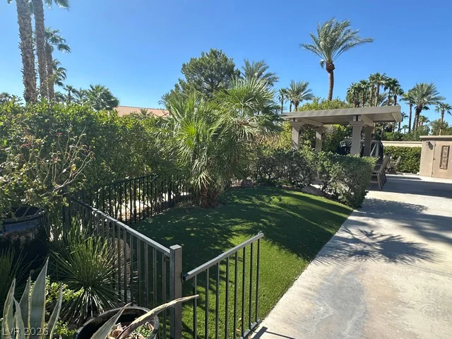 8175 Arville, Las Vegas, NV 89139