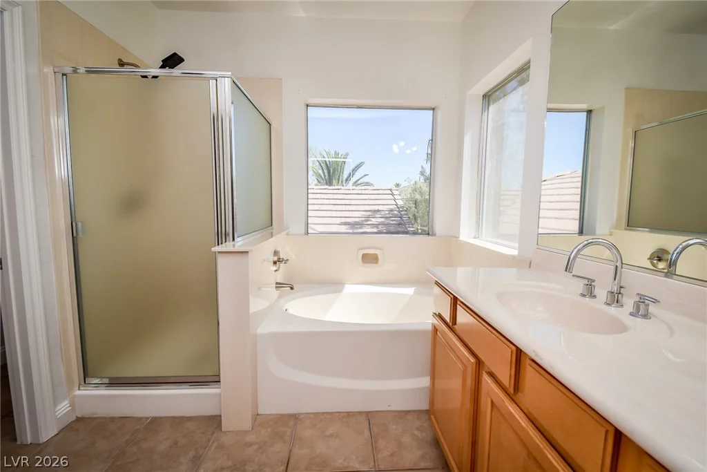 10243 Bright Harbor, Las Vegas, NV 89135