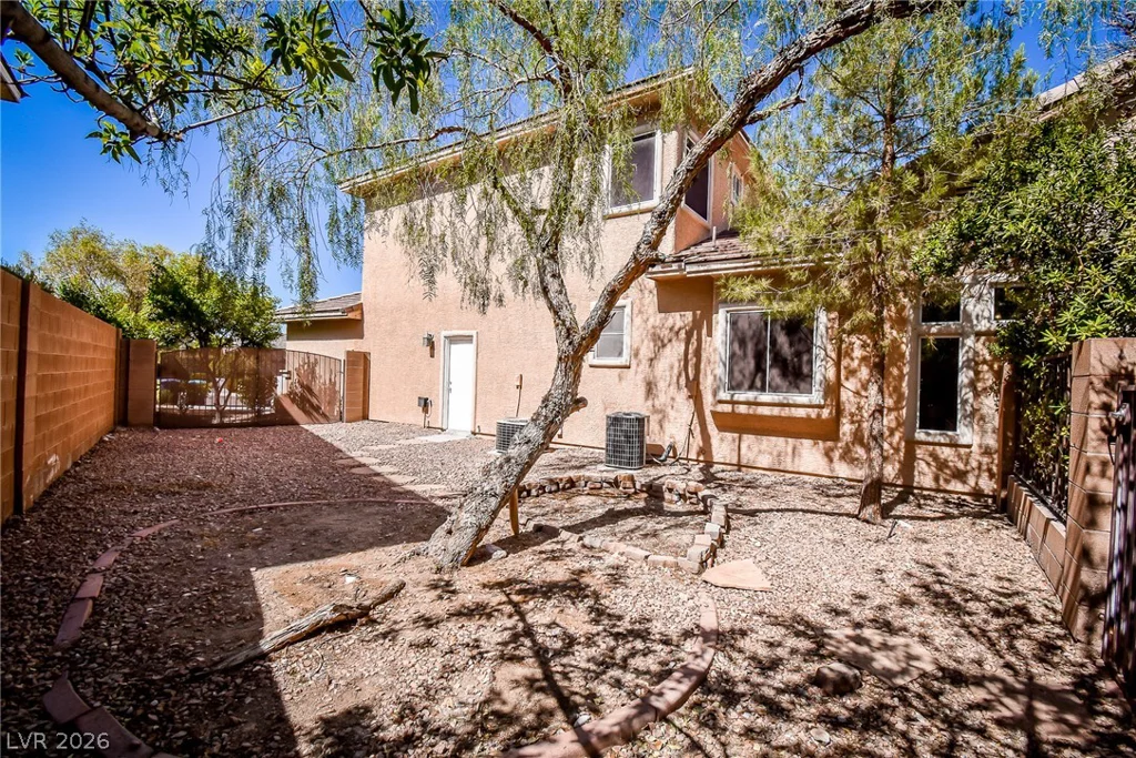 10243 Bright Harbor, Las Vegas, NV 89135