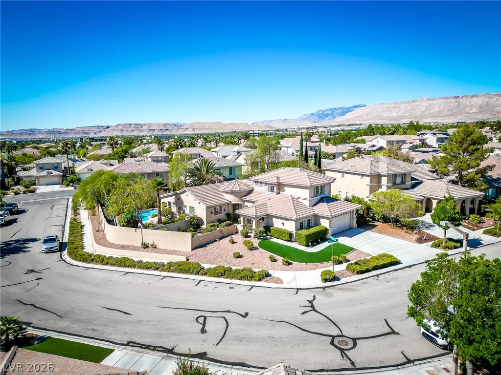 10243 Bright Harbor, Las Vegas, NV 89135
