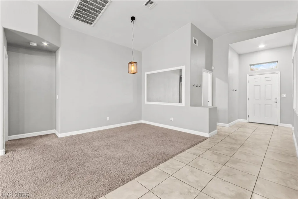 5918 Hills Echo, North Las Vegas, NV 89031
