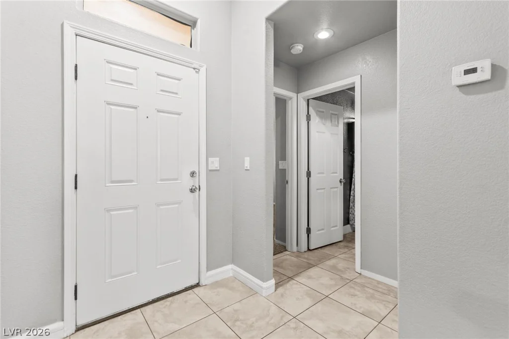 5918 Hills Echo, North Las Vegas, NV 89031