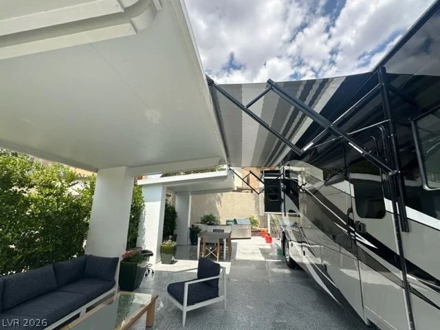 8175 Arville, Las Vegas, NV 89139
