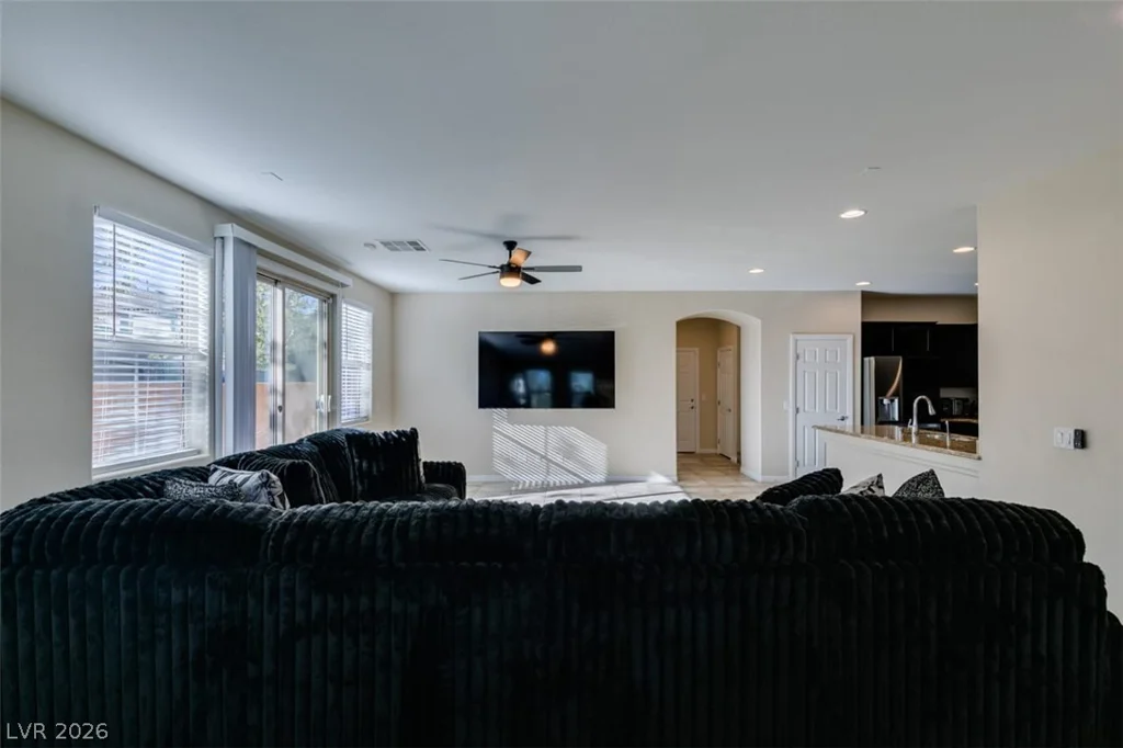 11083 Ketchikan, Las Vegas, NV 89179