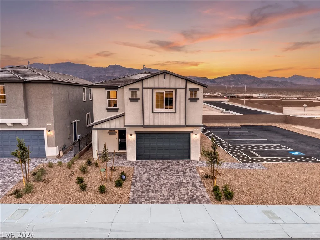 1817 Shondra, North Las Vegas, NV 89084