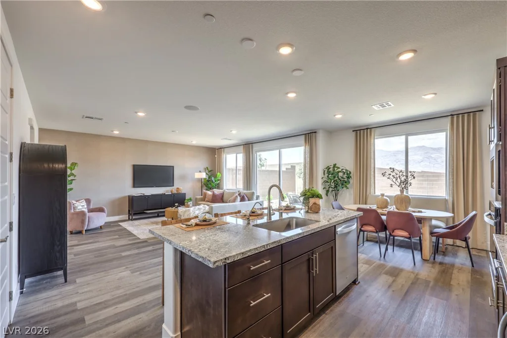 1817 Shondra, North Las Vegas, NV 89084