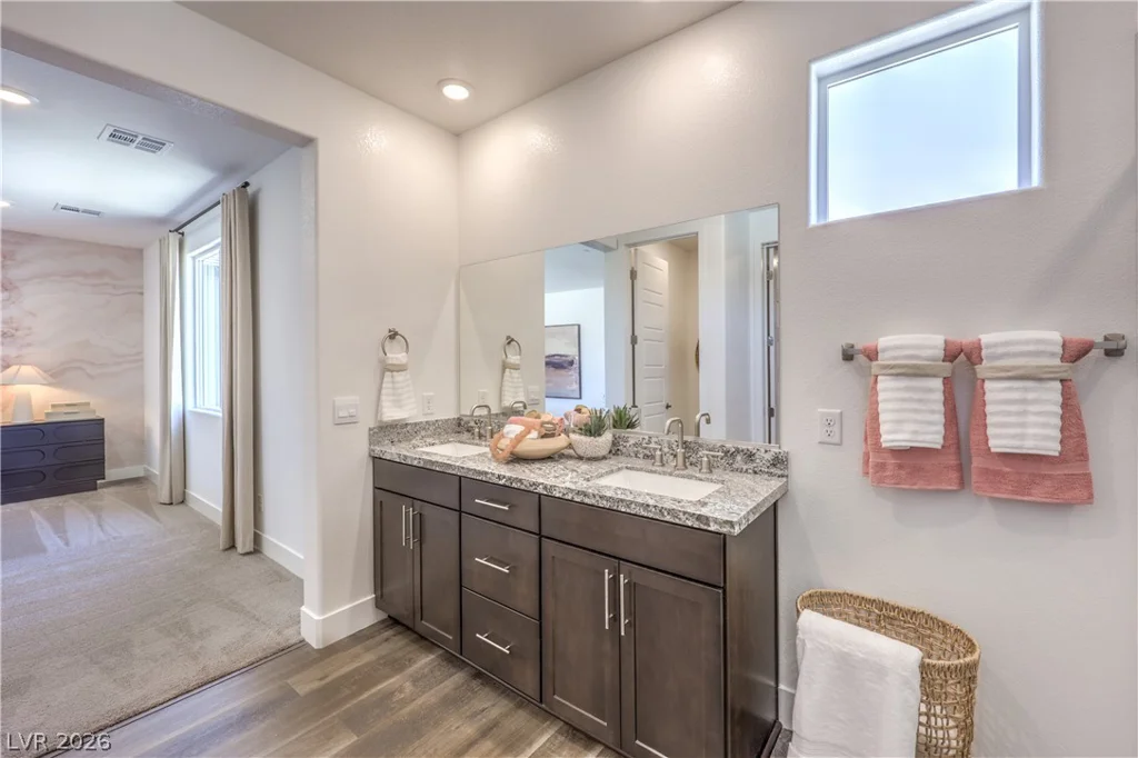 1817 Shondra, North Las Vegas, NV 89084