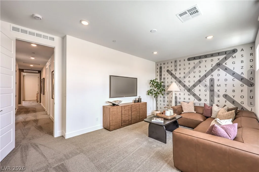 1817 Shondra, North Las Vegas, NV 89084