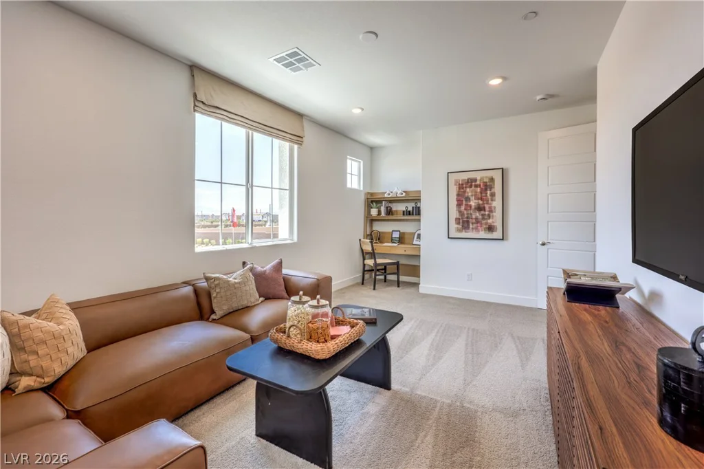 1817 Shondra, North Las Vegas, NV 89084