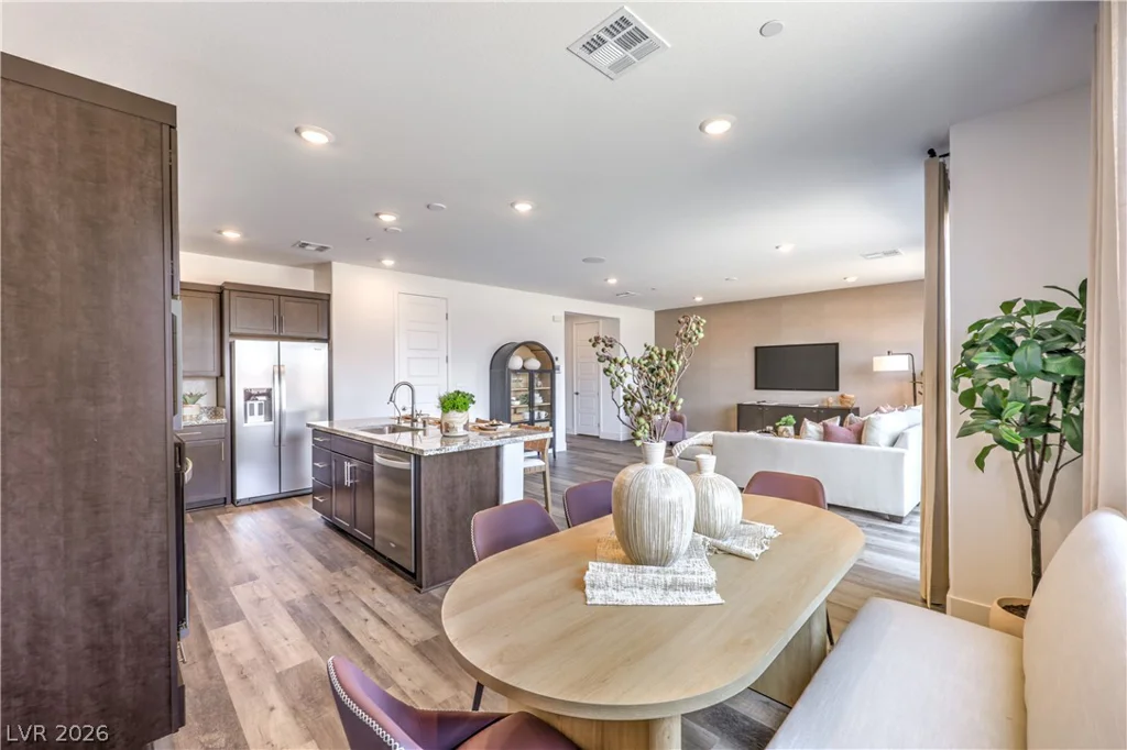 1817 Shondra, North Las Vegas, NV 89084