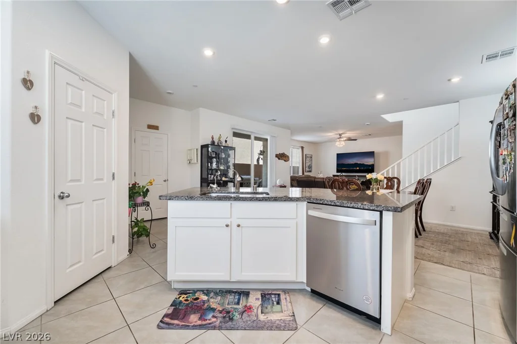 1371 Graphite, Henderson, NV 89002
