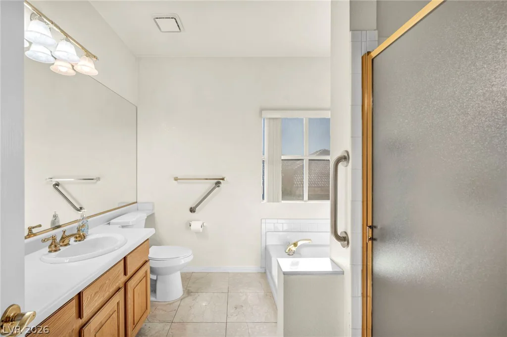 456 Fallwood, Las Vegas, NV 89107