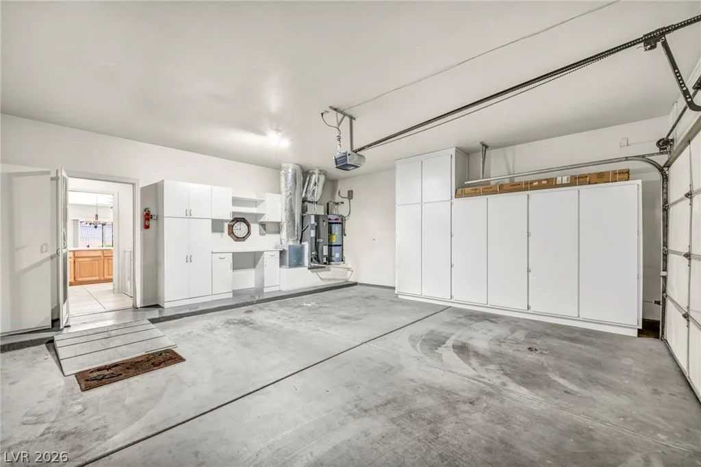 456 Fallwood, Las Vegas, NV 89107