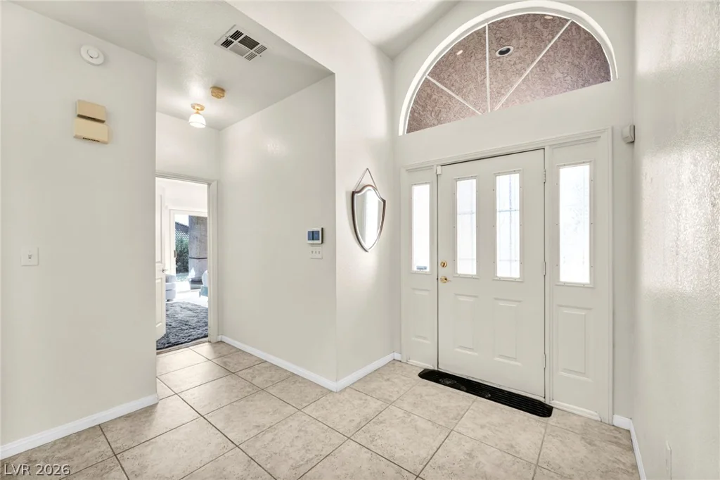 456 Fallwood, Las Vegas, NV 89107