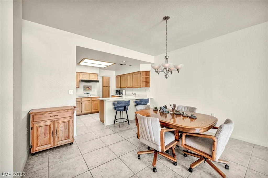 456 Fallwood, Las Vegas, NV 89107