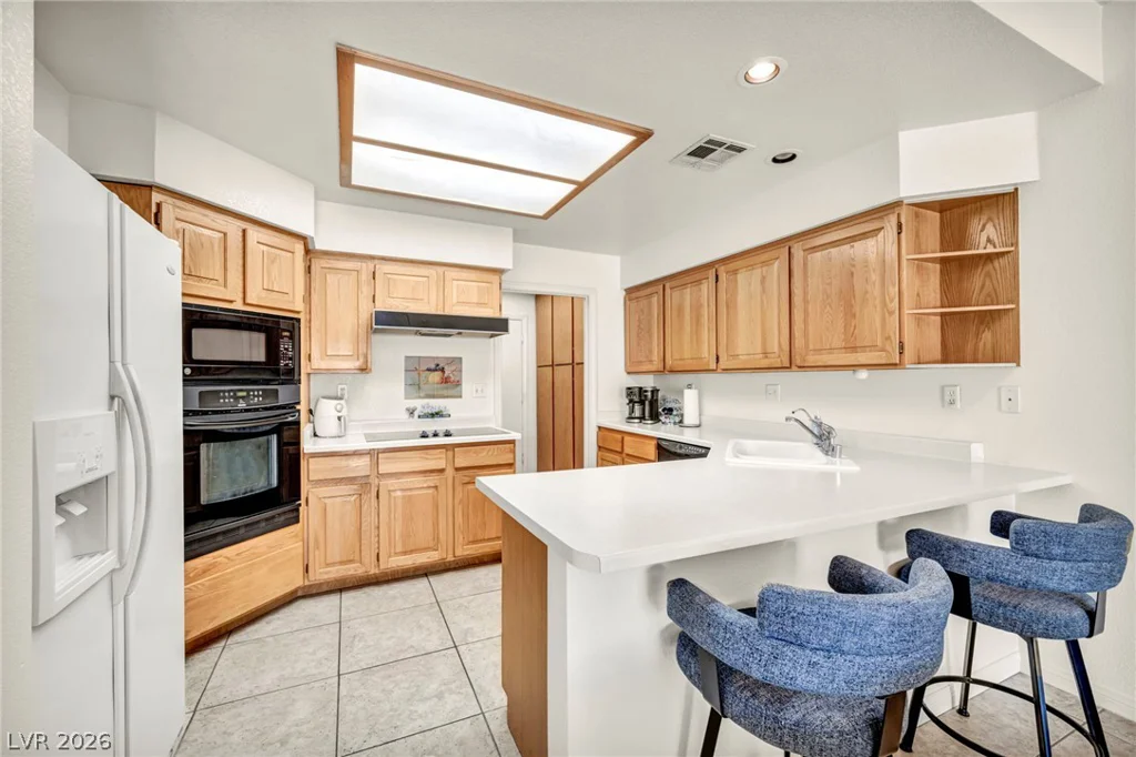 456 Fallwood, Las Vegas, NV 89107
