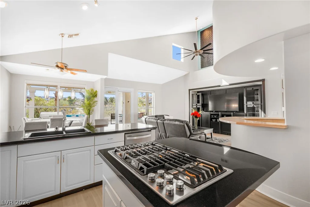 1929 Davina, Henderson, NV 89074